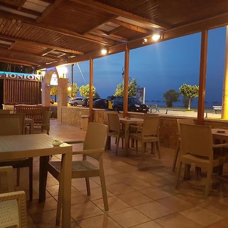 Hotel Ionion Kastro-Kyllini المظهر الخارجي الصورة