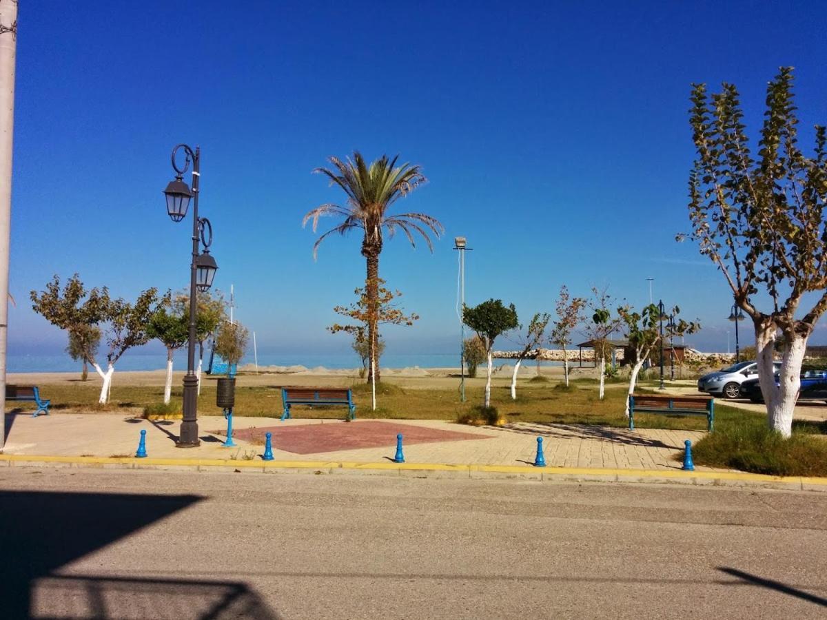 Hotel Ionion Kastro-Kyllini المظهر الخارجي الصورة