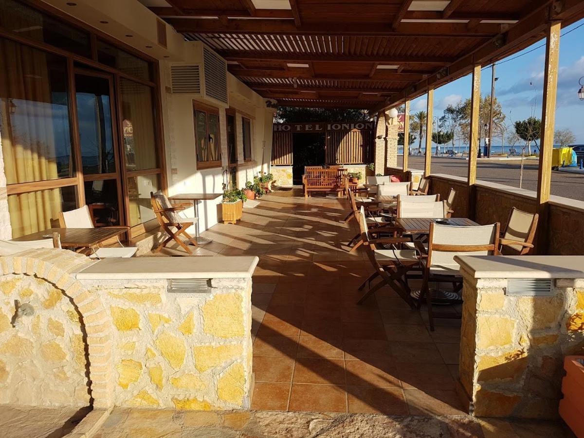 Hotel Ionion Kastro-Kyllini المظهر الخارجي الصورة