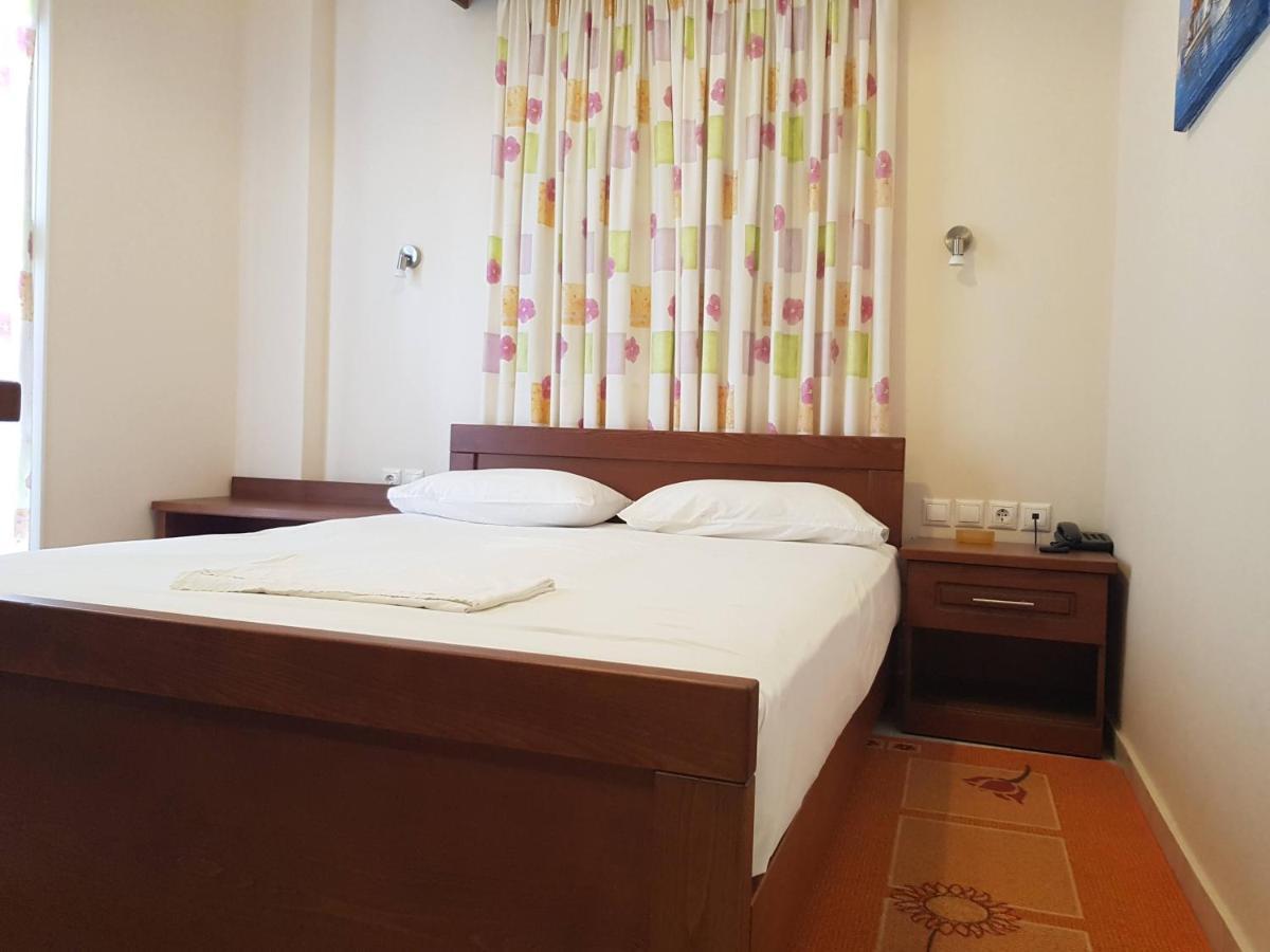 Hotel Ionion Kastro-Kyllini المظهر الخارجي الصورة