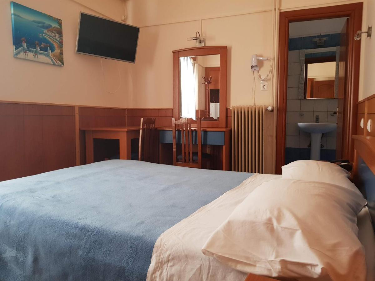 Hotel Ionion Kastro-Kyllini المظهر الخارجي الصورة